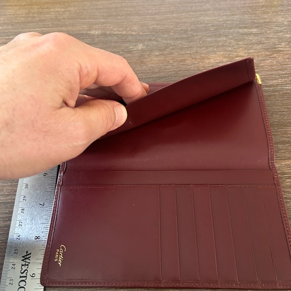 Cartier bifold wallet - Picture 7 of 11